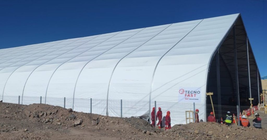 Carpa Industrial de tecno Fast Perú.