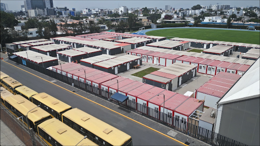 Escuelas modulares en perú