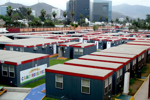 Escuelas modulares en peru
